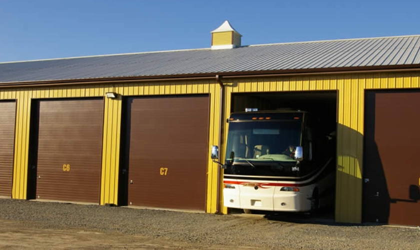 What are the factors affecting vehicle storage Cost in Calgary